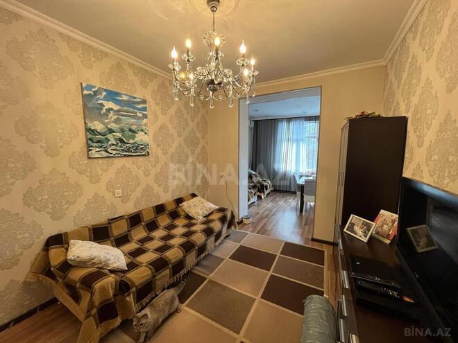 3-комн. вторичка - м. Элмляр Академиясы - 100 м² (2)
