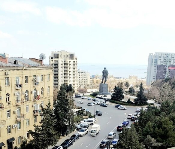 4 otaqlı yeni tikili - İçəri Şəhər m. - 204 m² (1)