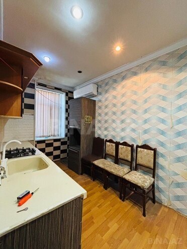 3 otaqlı köhnə tikili - Bakıxanov q. - 61 m² (6)