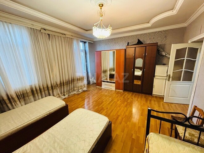 3 otaqlı köhnə tikili - Bakıxanov q. - 61 m² (13)