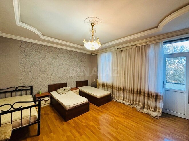 3 otaqlı köhnə tikili - Bakıxanov q. - 61 m² (11)