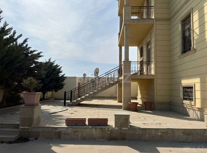 7 otaqlı həyət evi/bağ evi - Novxanı q. - 550 m² (4)