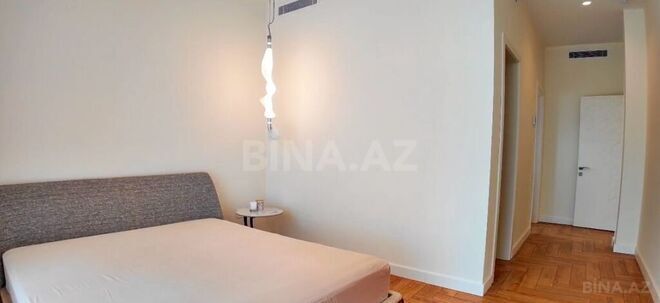 Satılır 5 otaqlı həyət evi/bağ evi 700 m², Nardaran q., photo 15 from 18