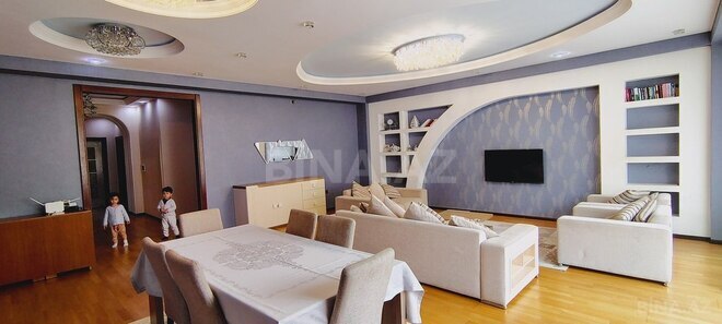 4 otaqlı yeni tikili - Gənclik m. - 200 m² (2)