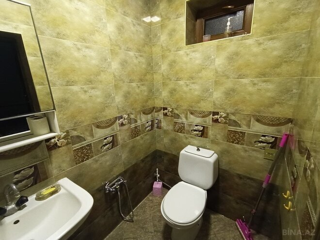 4 otaqlı həyət evi/bağ evi - Gəncə - 140 m² (18)