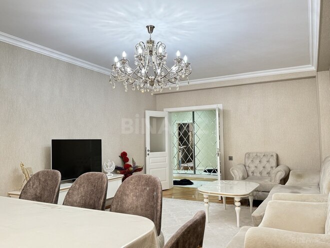 3 otaqlı yeni tikili - Yeni Günəşli q. - 131 m² (2)