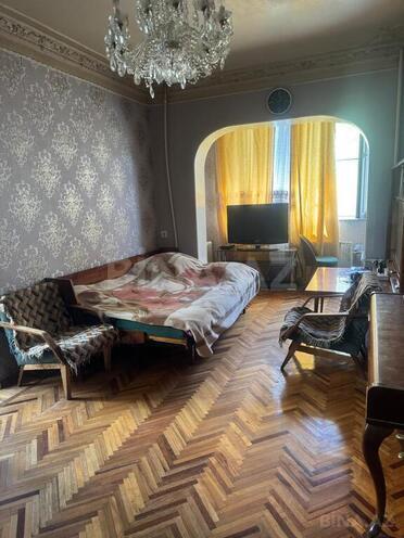 2-комн. вторичка - м. Азадлыг проспекти - 65 м² (1)