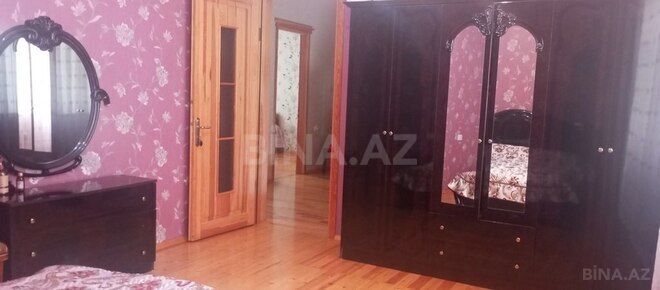 6 otaqlı həyət evi/bağ evi - Saray q. - 200 m² (20)