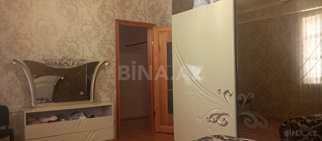 6 otaqlı həyət evi/bağ evi - Saray q. - 200 m² (23)