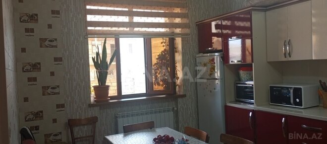 6 otaqlı həyət evi/bağ evi - Saray q. - 200 m² (5)