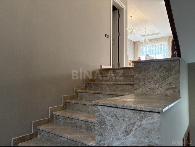 8-комн. дом/дача - пос. 8-й мкр - 600 м² (25)