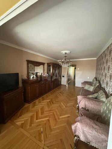 3-комн. вторичка - пос. 8-й мкр - 75 м² (19)