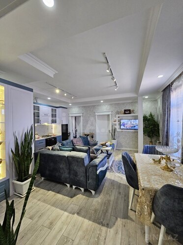 3 otaqlı yeni tikili - Memar Əcəmi m. - 75 m² (14)