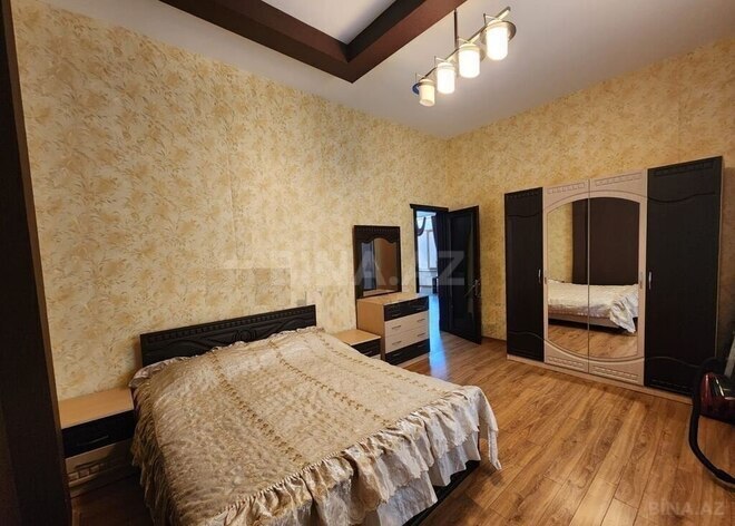 4 otaqlı həyət evi/bağ evi - Şüvəlan q. - 200 m² (12)