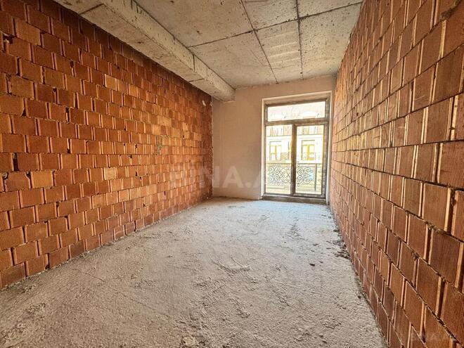 4 otaqlı yeni tikili - Ağ şəhər q. - 181 m² (5)