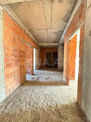 4 otaqlı yeni tikili - Ağ şəhər q. - 181 m² (3)