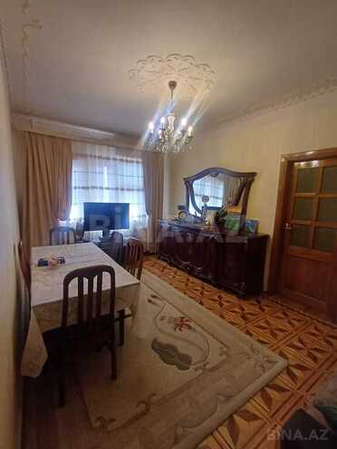 Satılır 5 otaqlı köhnə tikili 115 m², Azadlıq Prospekti m., photo 8 from 32