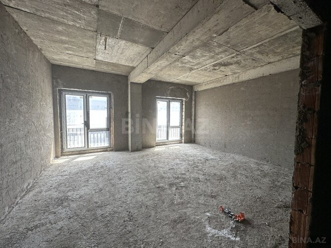 3-комн. новостройка - м. 28 мая - 133 м² (6)