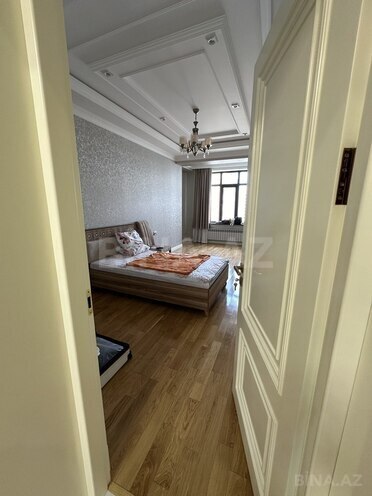 4-комн. новостройка - м. 28 мая - 260 м² (24)