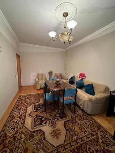 3 otaqlı köhnə tikili - Xalqlar Dostluğu m. - 85 m² (1)