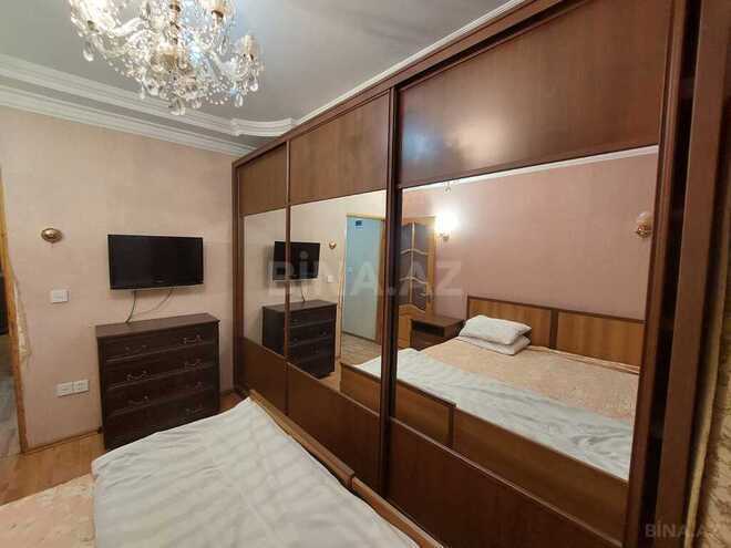 2 otaqlı köhnə tikili - 8 Noyabr m. - 70 m² (6)