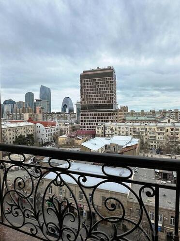 Satılır 3 otaqlı yeni tikili 138 m², 28 May m., photo 4 from 15