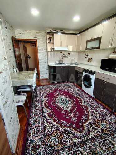 Satılır 4 otaqlı köhnə tikili 110 m², Həzi Aslanov m., photo 1 from 16