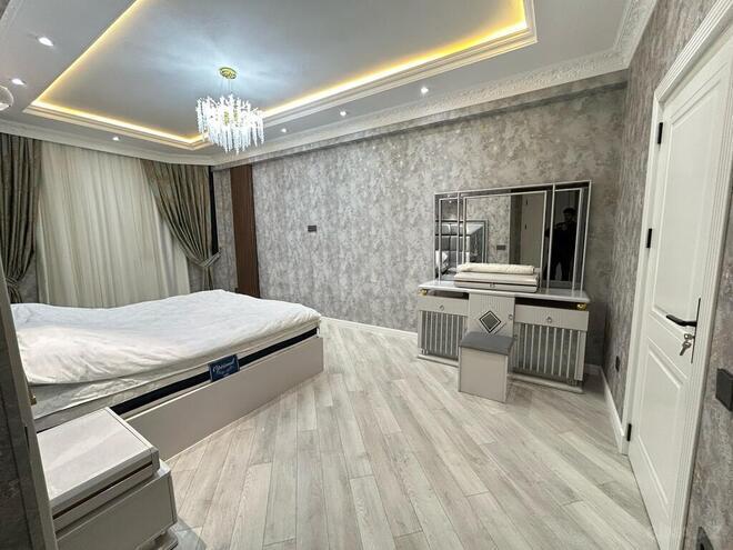 4 otaqlı yeni tikili - Şah İsmayıl Xətai m. - 190 m² (9)