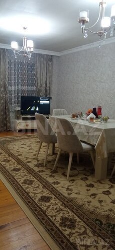 7 otaqlı həyət evi/bağ evi - 8 Noyabr m. - 218 m² (1)