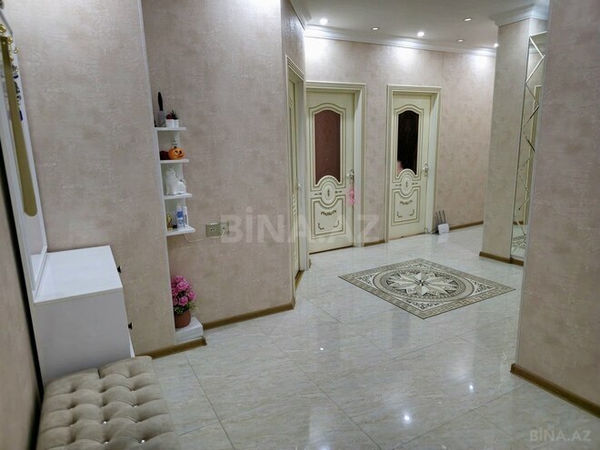 3-комн. новостройка - м. 8 ноября - 108 м² (20)