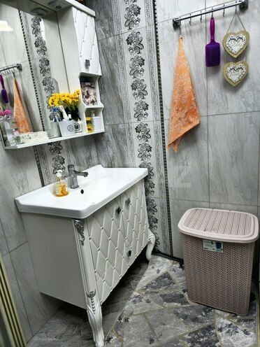 3-комн. новостройка - м. 8 ноября - 108 м² (7)