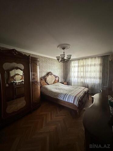 3-комн. вторичка - пос. 8-й мкр - 85 м² (2)