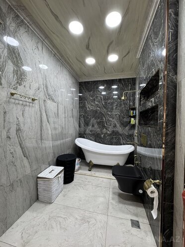 3-комн. новостройка - м. 8 ноября - 170 м² (12)