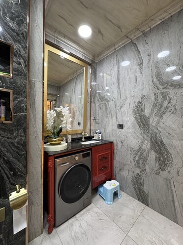 3-комн. новостройка - м. 8 ноября - 170 м² (11)