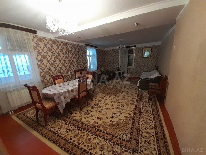 6 otaqlı həyət evi/bağ evi - M.Ə.Rəsulzadə q. - 240 m² (7)