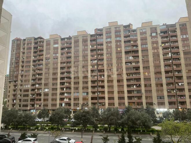 3 otaqlı yeni tikili - Şah İsmayıl Xətai m. - 137 m² (2)