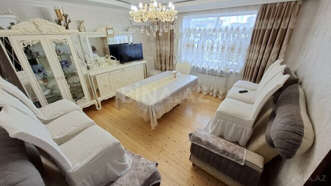 4 otaqlı köhnə tikili - Azadlıq Prospekti m. - 105 m² (1)