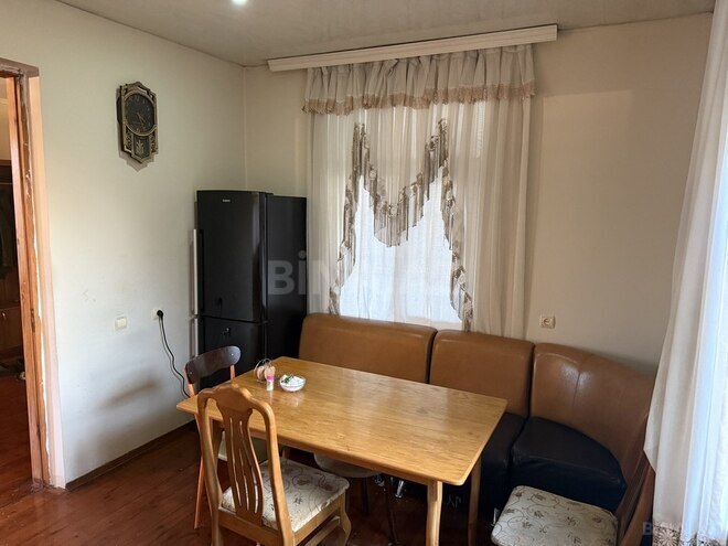 4 otaqlı həyət evi/bağ evi - Maştağa q. - 240 m² (8)