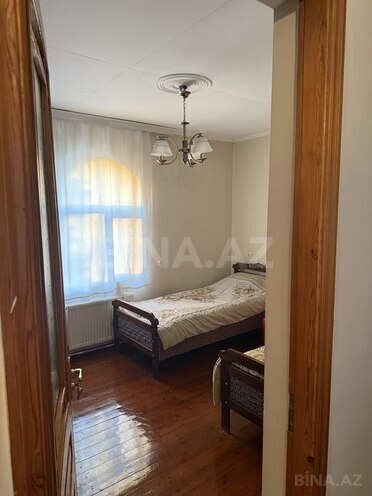 4 otaqlı həyət evi/bağ evi - Maştağa q. - 240 m² (20)