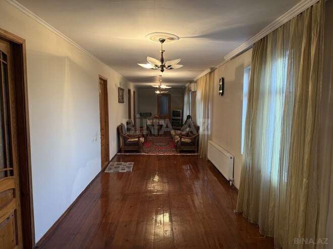 4 otaqlı həyət evi/bağ evi - Maştağa q. - 240 m² (25)