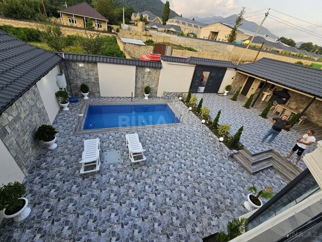5 otaqlı həyət evi/bağ evi - Qəbələ - 130 m² (20)