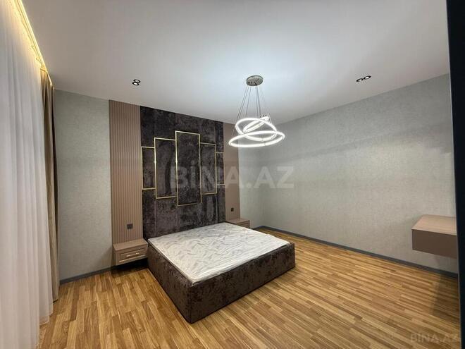 4 otaqlı həyət evi/bağ evi - Mərdəkan q. - 240 m² (30)