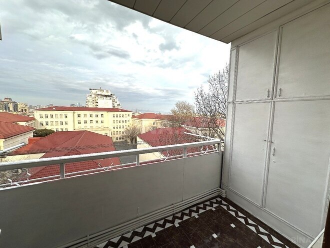 4 otaqlı köhnə tikili - İçəri Şəhər m. - 96 m² (21)