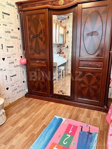 5 otaqlı köhnə tikili - Yeni Günəşli q. - 90 m² (14)