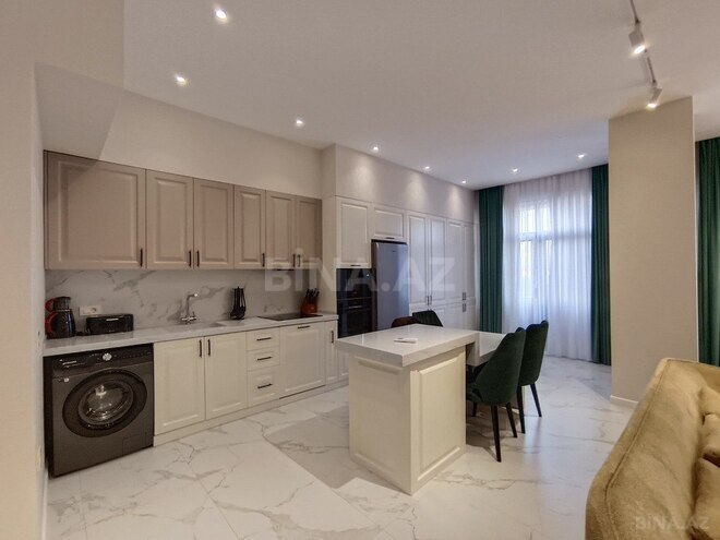 4 otaqlı yeni tikili - Nizami m. - 202 m² (9)
