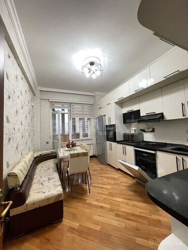 Продаётся 3-комн. новостройка 125 м², м. Элмляр Академиясы, photo 6 from 17