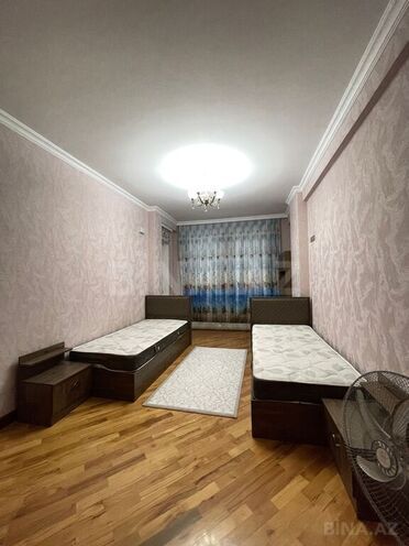 Продаётся 3-комн. новостройка 125 м², м. Элмляр Академиясы, photo 8 from 17