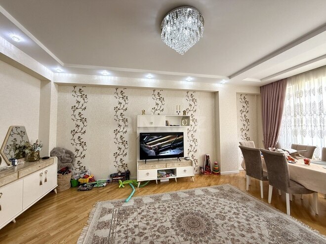 3 otaqlı yeni tikili - 7-ci mikrorayon q. - 100 m² (4)