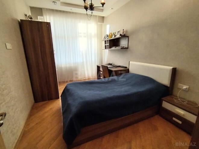 3 otaqlı yeni tikili - 20 Yanvar m. - 140 m² (4)