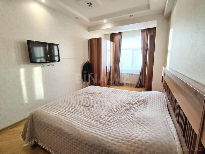 3 otaqlı yeni tikili - 20 Yanvar m. - 140 m² (3)